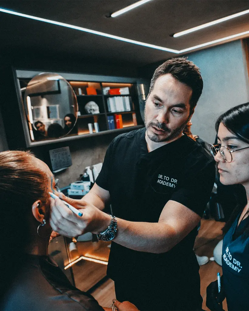 El futuro es Ahora. La nueva era de la medicina estética es regenerativa. Presencial